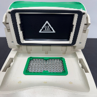 Bio-Rad T100 Thermal Cycler image 3